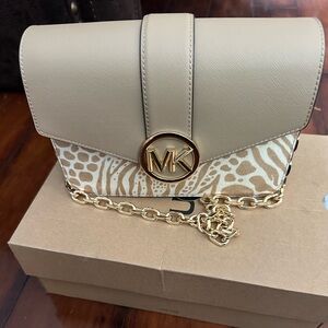 Michael Kors Carmen Medium Chain Bag